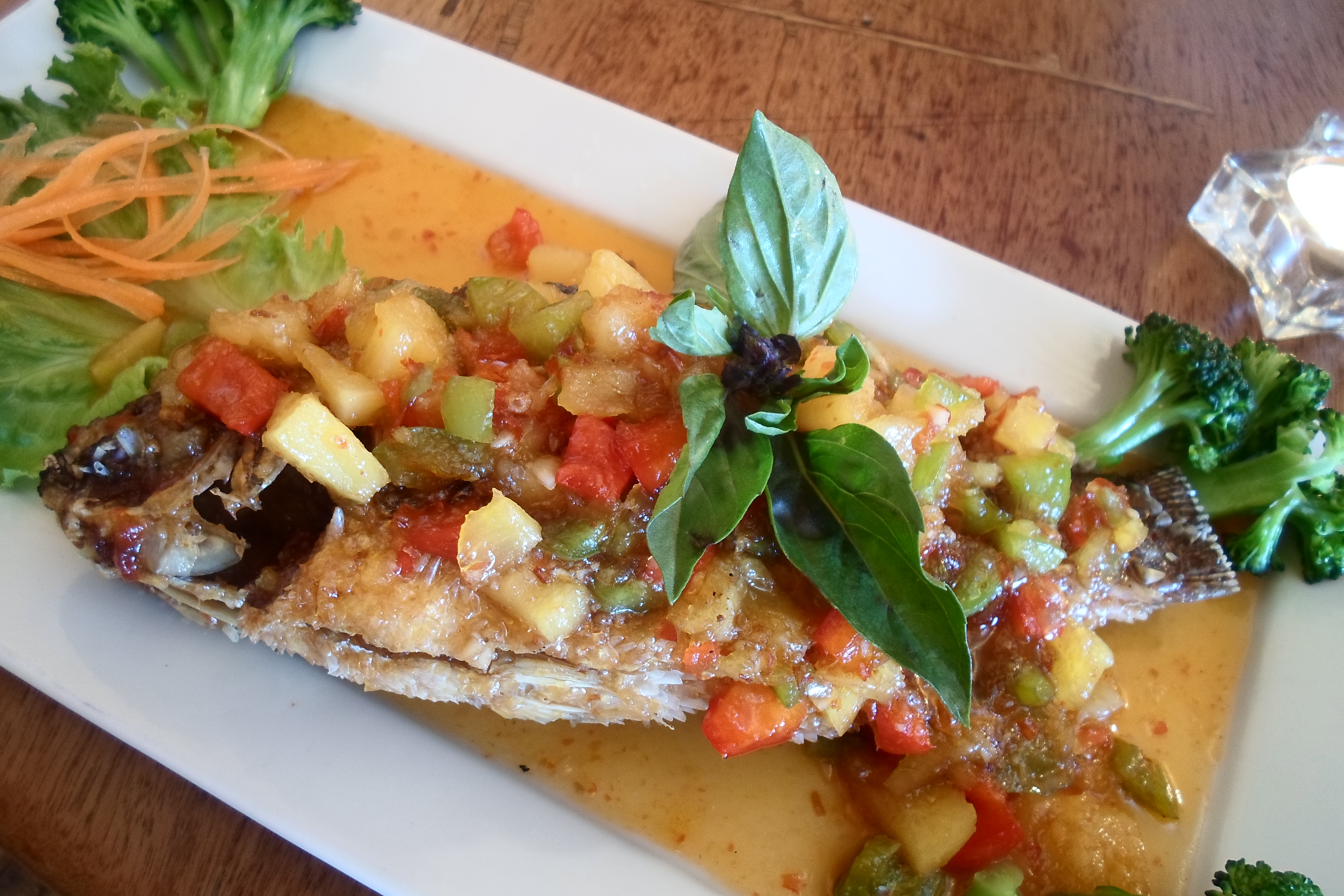 SPECIAL DEEP FRIED TILAPIA SWEET AND SOUR_2